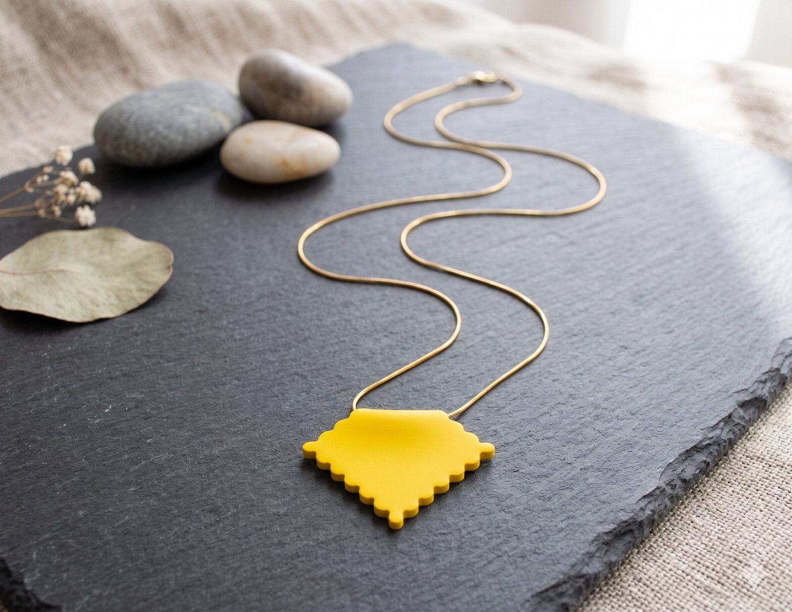 yellow-harmony-pendant