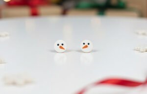Tiny Frosty Studs