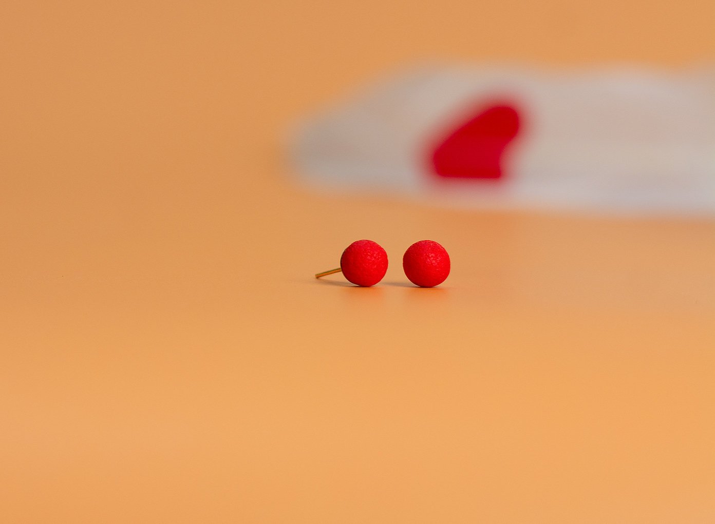 mommy-me-red-furr-ball-studs