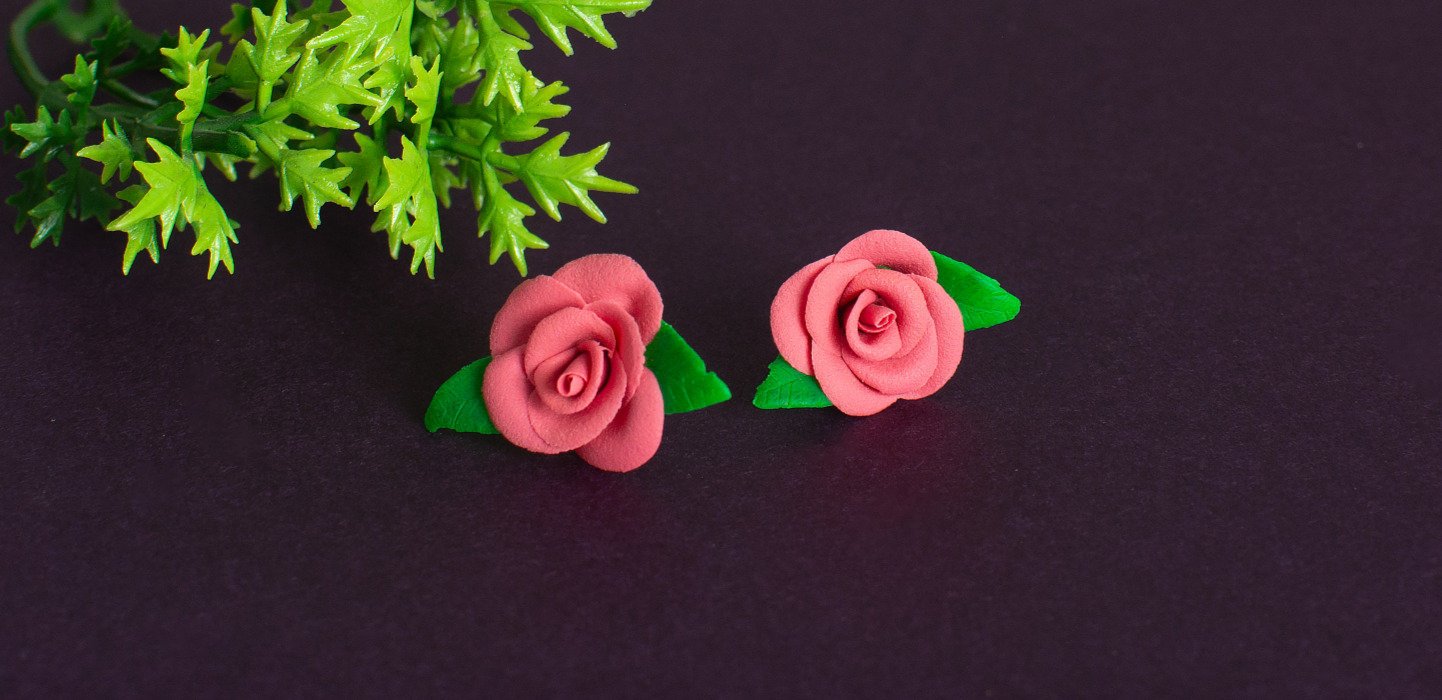 mini-hot-pink-rose-studs-with-leaves