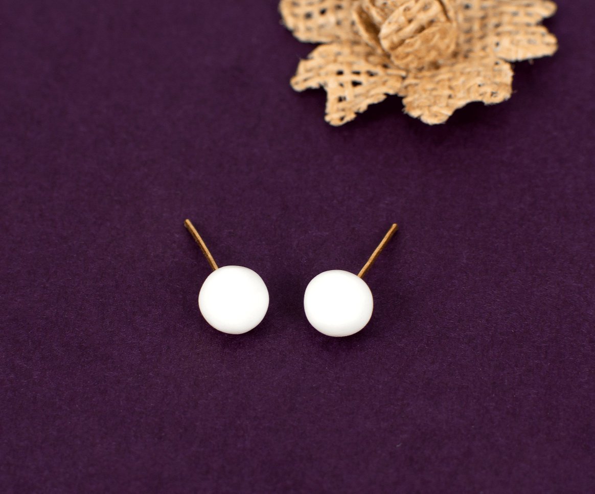 white-bead-studs