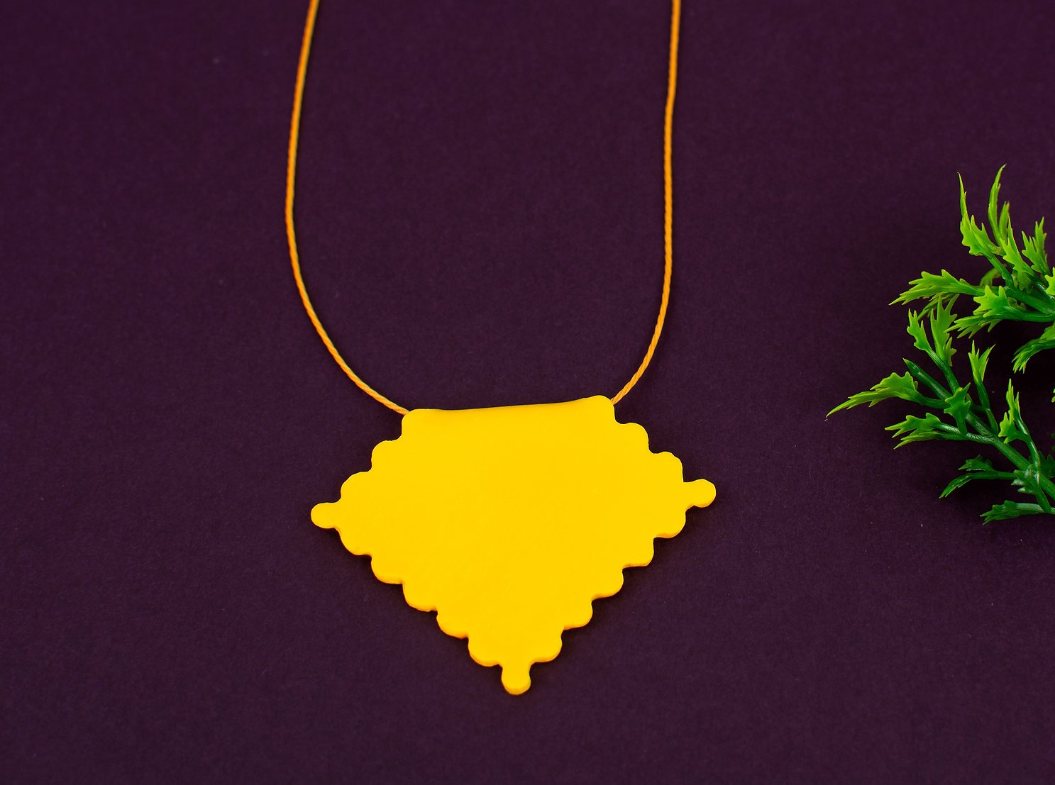 yellow-harmony-pendant